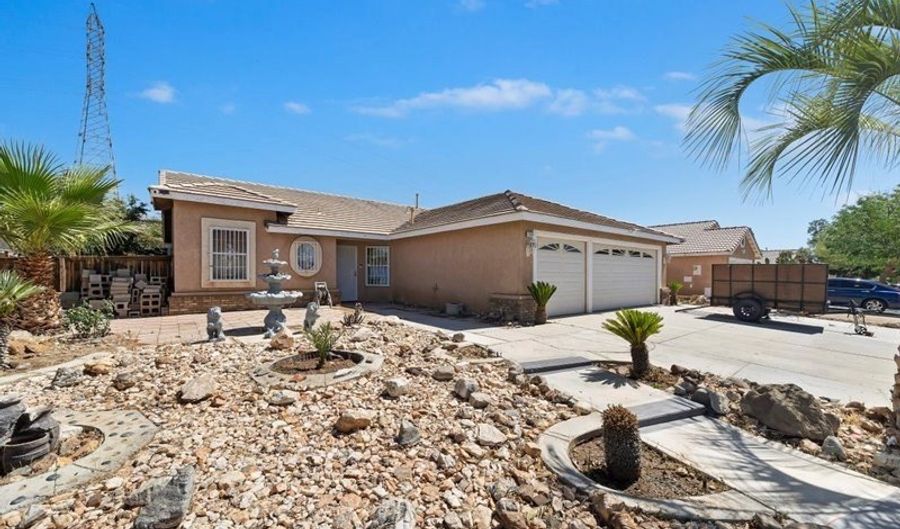 11136 Rosedale, Adelanto, CA 92301 - 4 Beds, 2 Bath