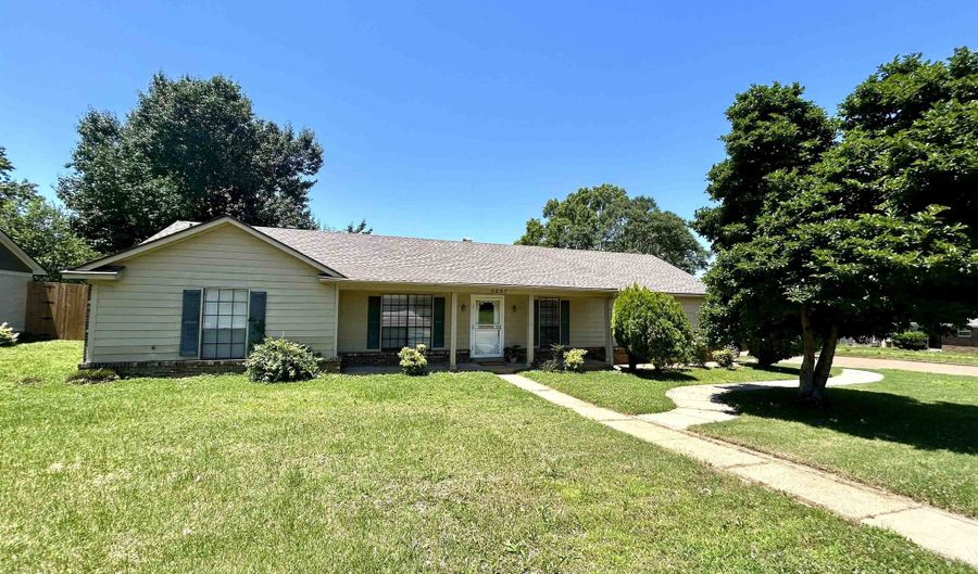 3257 ALTRURIA, Bartlett, TN 38134 - 3 Beds, 2 Bath