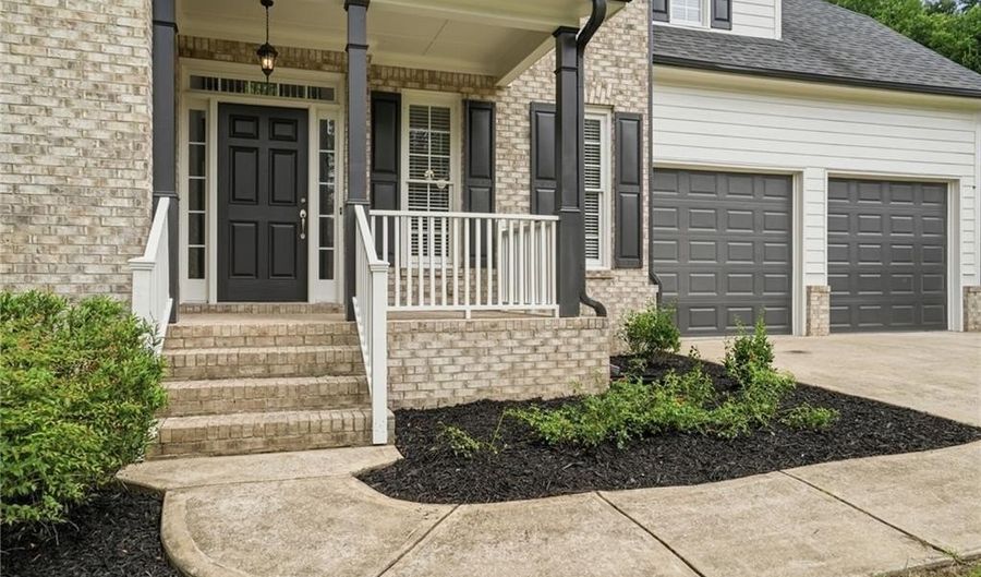 112 Adelaide Xing, Acworth, GA 30101 - 5 Beds, 4 Bath