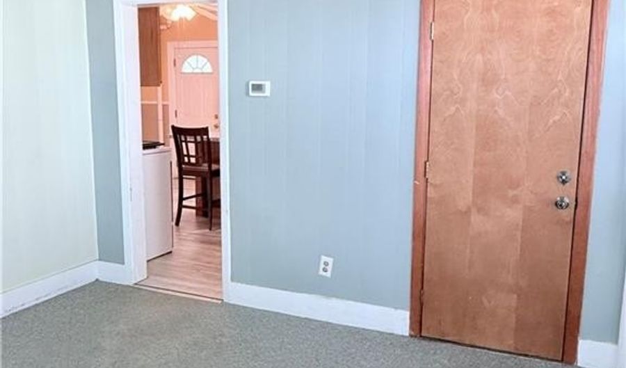 128 Vincent Ave 1, North Providence, RI 02904 - 2 Beds, 1 Bath