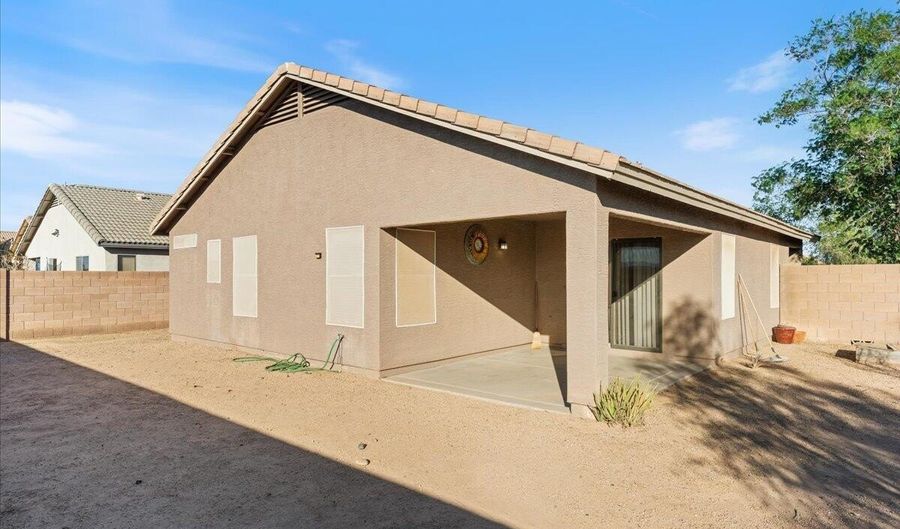 826 S 126TH Ave, Avondale, AZ 85323 - 4 Beds, 2 Bath