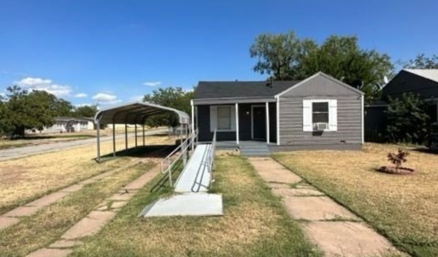 1301 Sewell St, Abilene, TX 79605 - 2 Beds, 1 Bath