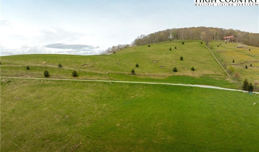 Tbd/ wolf Lot Chappell Farm Road, Banner Elk, NC 28604 - 0 Beds, 0 Bath