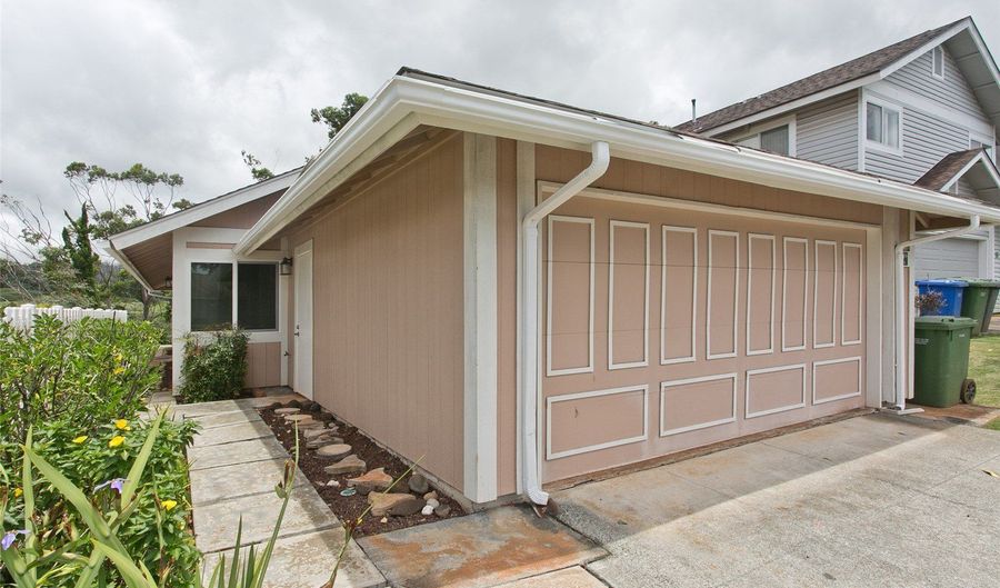 98-1970 A Kaahumanu St 128, Pearl City, HI 96782 - 3 Beds, 2 Bath