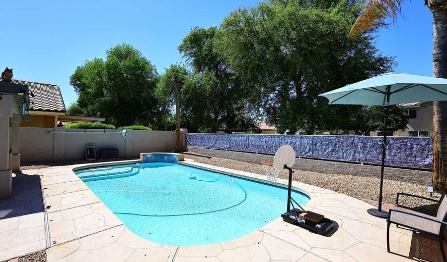 1640 W Gail Dr, Chandler, AZ 85224 - 3 Beds, 3 Bath