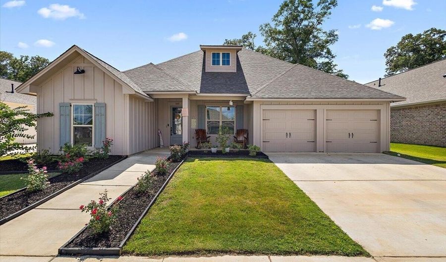 605 Cobalt Way, Brandon, MS 39042 - 4 Beds, 2 Bath
