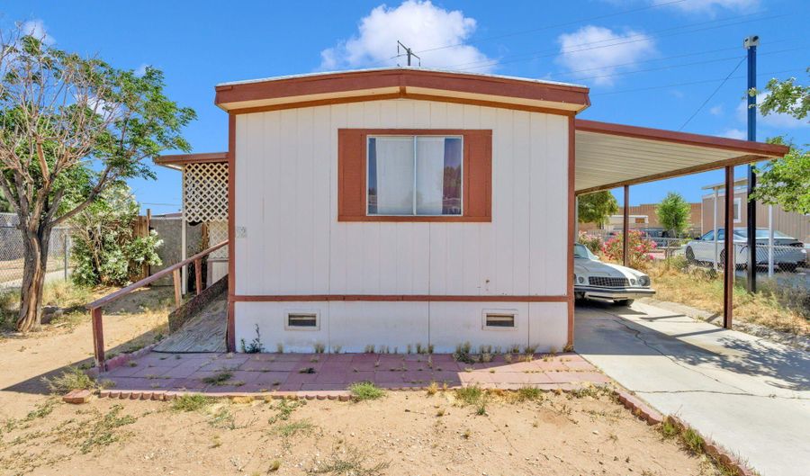 11420 Lee Ave Spc 52, Adelanto, CA 92301 - 2 Beds, 2 Bath