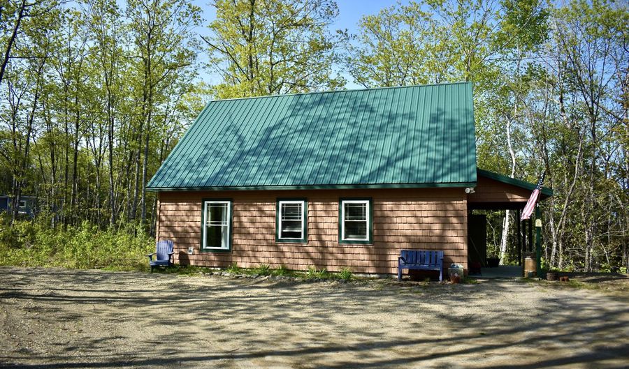 7 Mossy Ridge Rd, Belfast, ME 04915 - 2 Beds, 1 Bath
