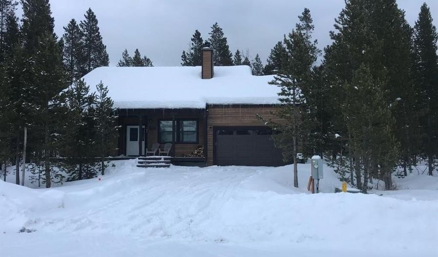 105 Moose Dr, West Yellowstone, MT 59758 - 2 Beds, 2 Bath