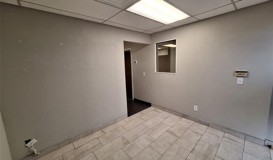 201 W Main St C, Allen, TX 75013 - 0 Beds, 0 Bath