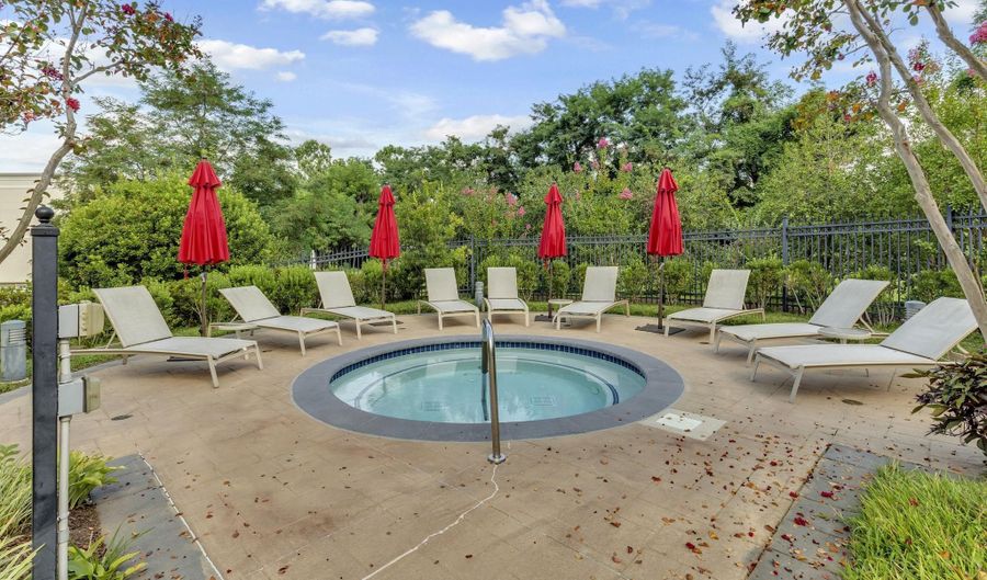 5 PARK Pl 107, Annapolis, MD 21401 - 2 Beds, 2 Bath