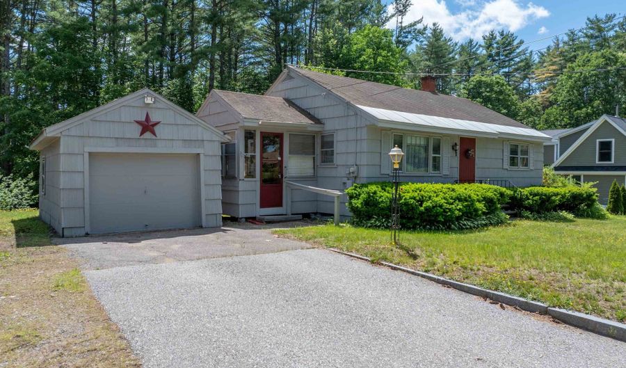 92 Gilmanton Rd, Belmont, NH 03220 - 2 Beds, 1 Bath
