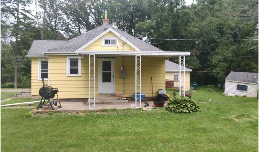 2605 4th Dr SW, Austin, MN 55912 - 1 Beds, 2 Bath