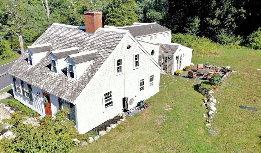 203 County Rd, Bourne, MA 02532 - 4 Beds, 3 Bath
