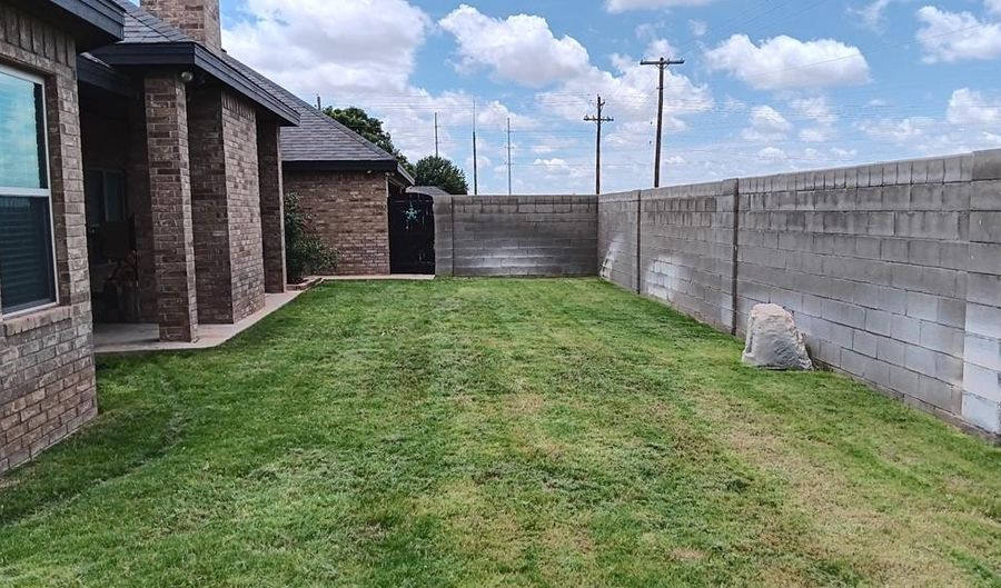1622 Red Oak Ln, Andrews, TX 79714 - 4 Beds, 4 Bath