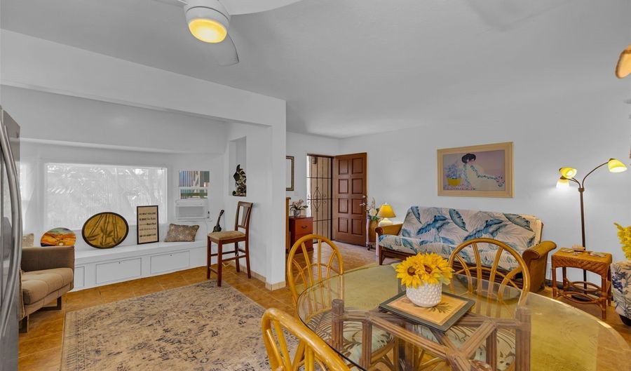 2065 Kanoe St A, Kihei, HI 96753 - 2 Beds, 1 Bath