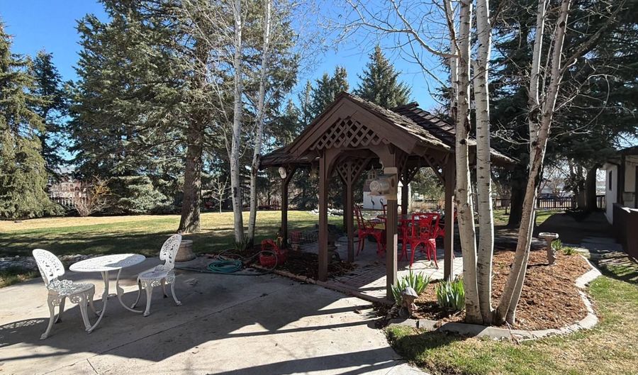 1839 Emerson, Alliance, NE 69301 - 4 Beds, 3 Bath