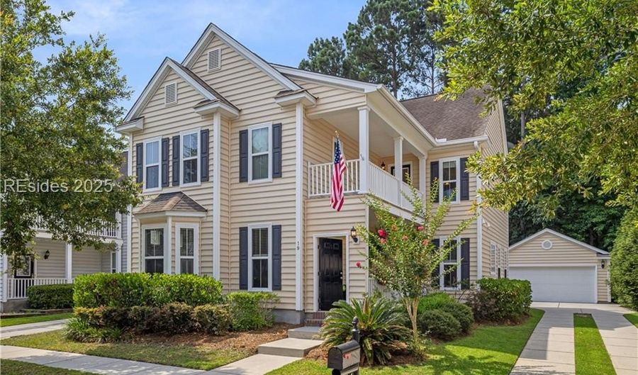 19 Riversbridge Ct, Bluffton, SC 29910 - 4 Beds, 4 Bath