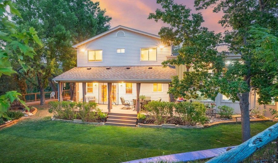 6795 Villa Ln, Berthoud, CO 80513 - 4 Beds, 3 Bath