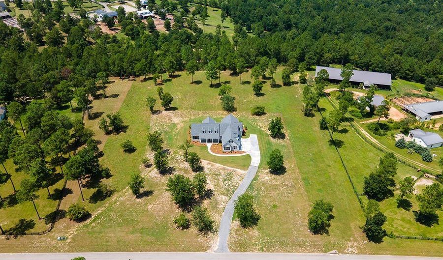 820 Dasher Cir, Aiken, SC 29803 - 4 Beds, 4 Bath