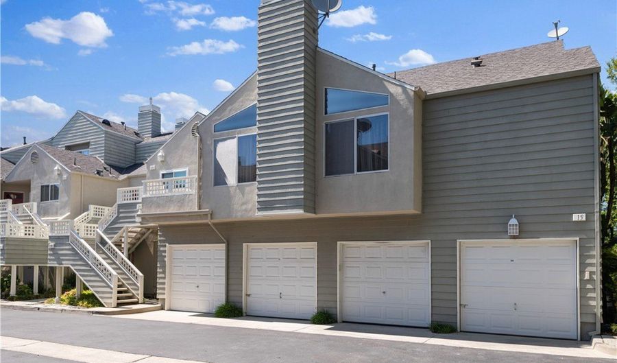 15 Elmbrook, Aliso Viejo, CA 92656 - 2 Beds, 3 Bath