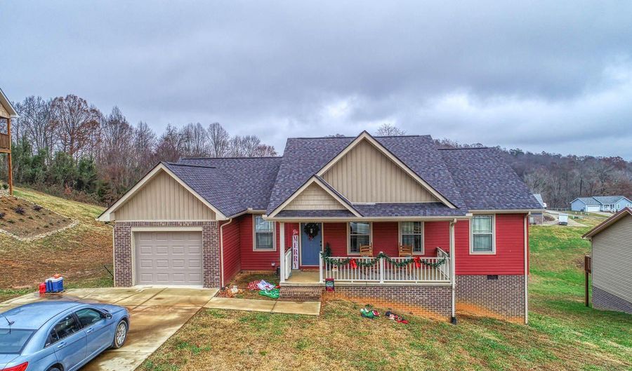 287 Pleasant Ridge Ln, Bean Station, TN 37708 - 3 Beds, 2 Bath