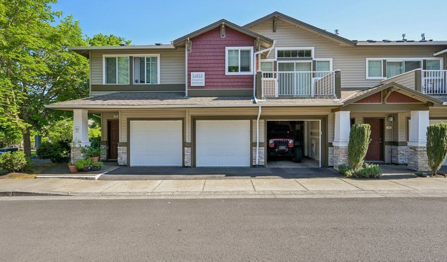 14810 SW SANDHILL Loop 101, Beaverton, OR 97007 - 2 Beds, 2 Bath