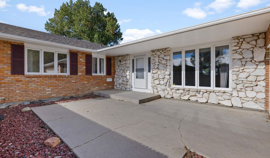 94 Primrose, Casper, WY 82604 - 3 Beds, 2 Bath