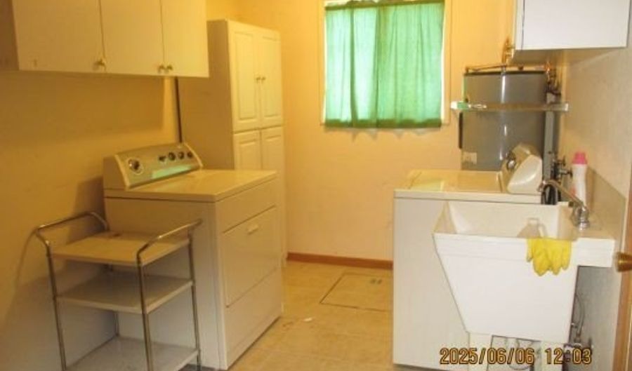 1007 W. 3rd St, Alturas, CA 96101 - 3 Beds, 2 Bath