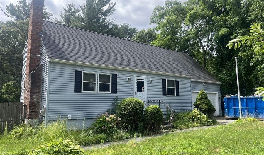 46 Queensland Rd, Billerica, MA 01862 - 3 Beds, 3 Bath