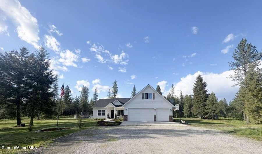 871 W Kenai Ln, Athol, ID 83801 - 5 Beds, 3 Bath