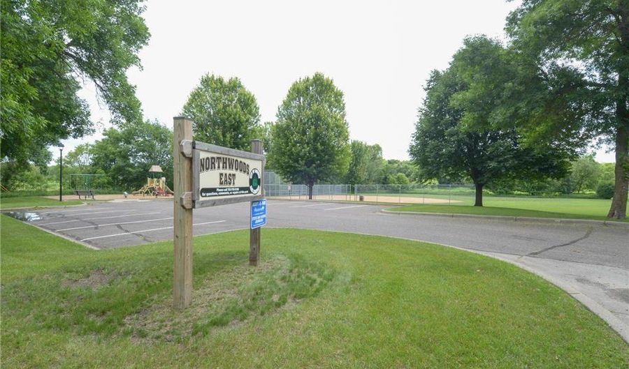2603 140th Ln NW, Andover, MN 55304 - 3 Beds, 1 Bath