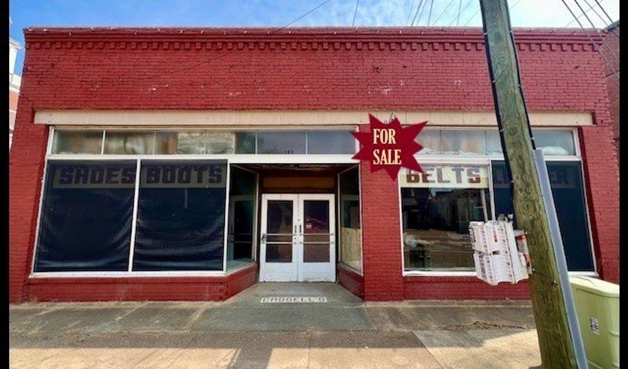 102 PANOLA Ave, Batesville, MS 38606 - 0 Beds, 0 Bath