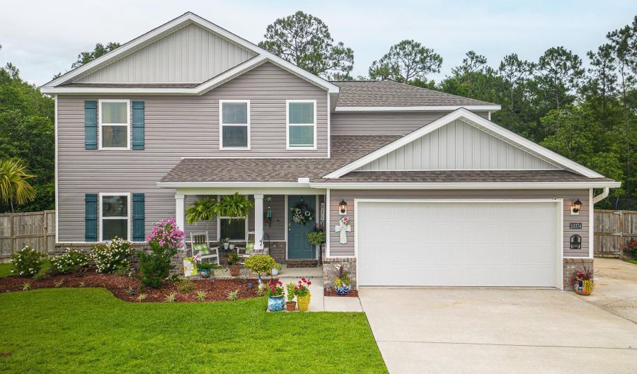 10374 Willow Leaf Dr, Gulfport, MS 39503 - 5 Beds, 3 Bath