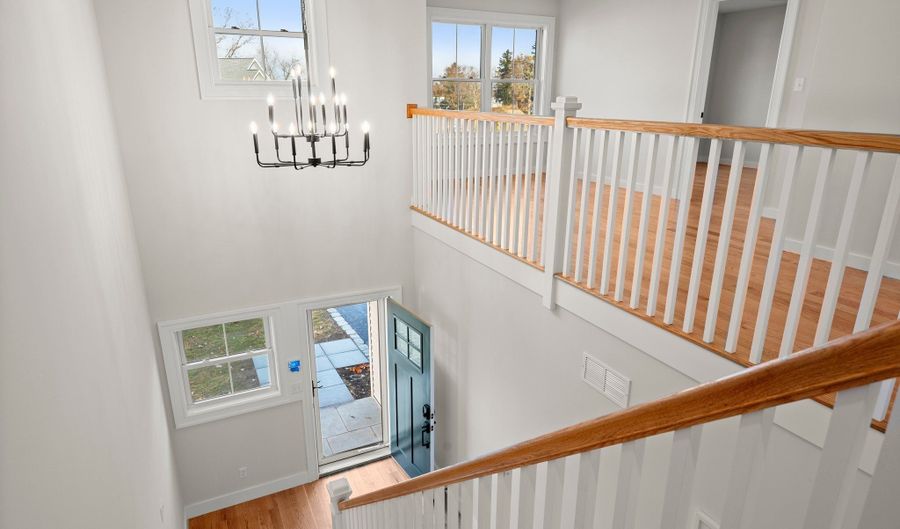 8 Fieldstone Ct 8, Bethel, CT 06801 - 3 Beds, 3 Bath