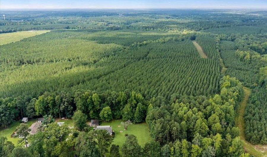 2588 Chalk Level Rd, Alberta, VA 23821 - 3 Beds, 2 Bath