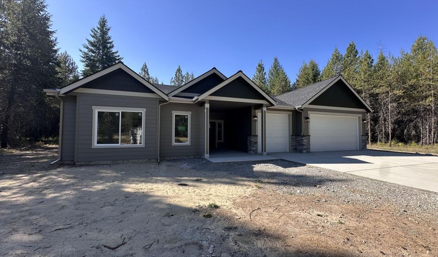 7628 E Autry Ln, Athol, ID 83801 - 4 Beds, 3 Bath
