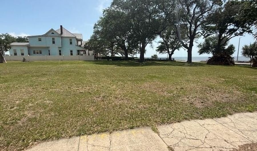 1470 Beach Blvd, Biloxi, MS 39530 - 0 Beds, 0 Bath