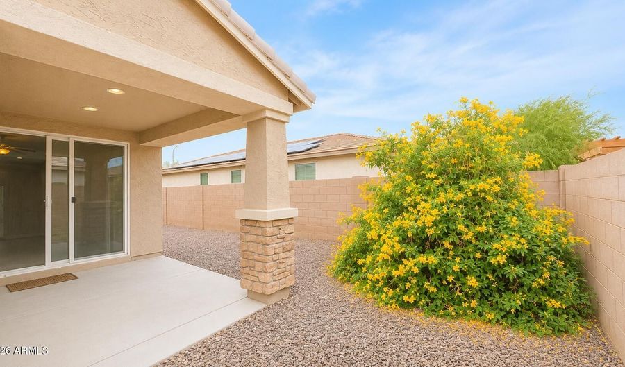 277 N Jesse St, Chandler, AZ 85225 - 3 Beds, 2 Bath
