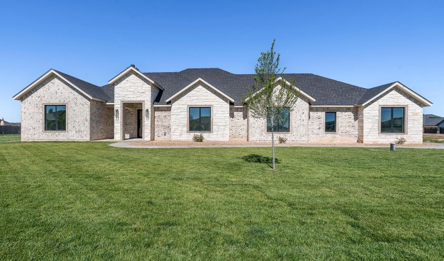 9020 Jacobs Well Dr, Amarillo, TX 79119 - 4 Beds, 3 Bath