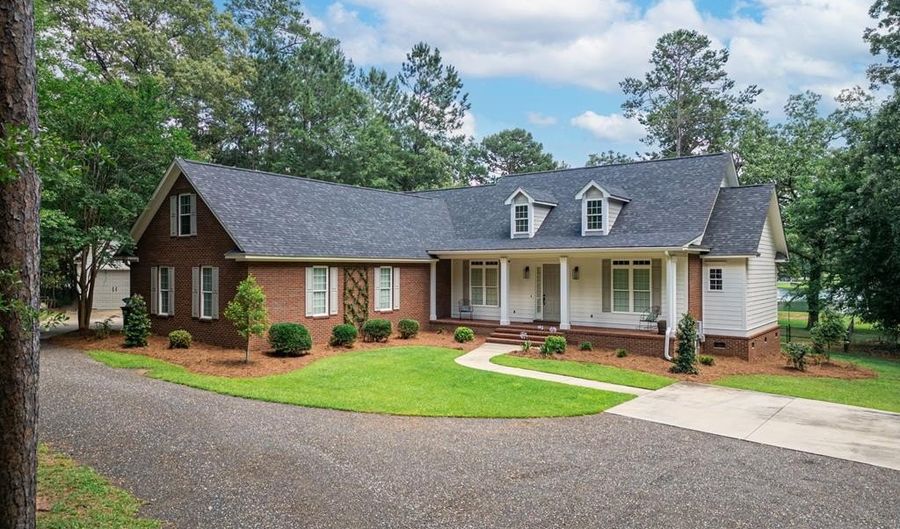 238 WIREGRASS Way, Albany, GA 31721 - 4 Beds, 5 Bath