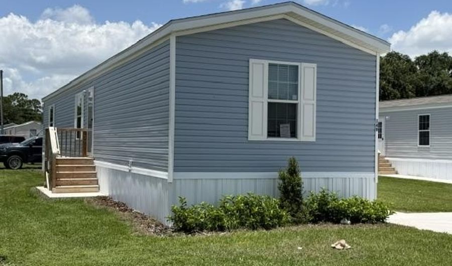90 Tower Manor Cir E 90, Auburndale, FL 33823 - 3 Beds, 2 Bath