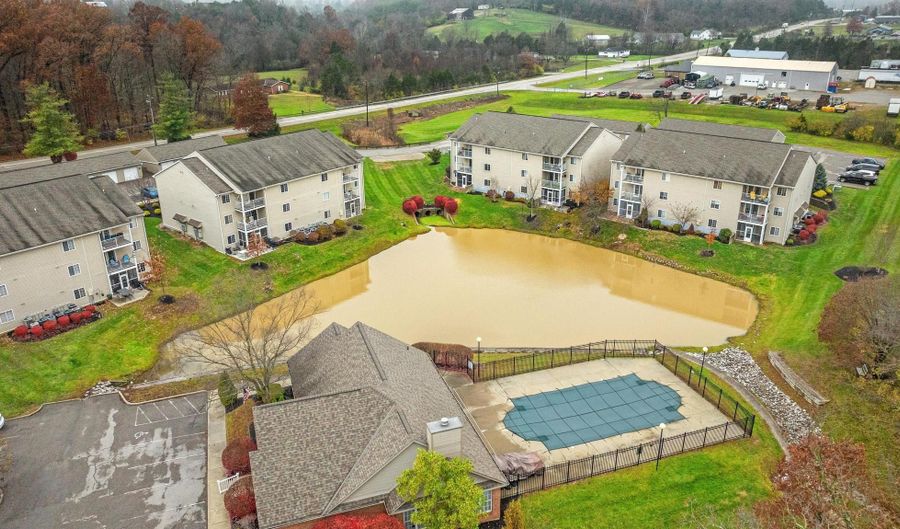 10565 Michael Dr 10, Alexandria, KY 41001 - 2 Beds, 2 Bath