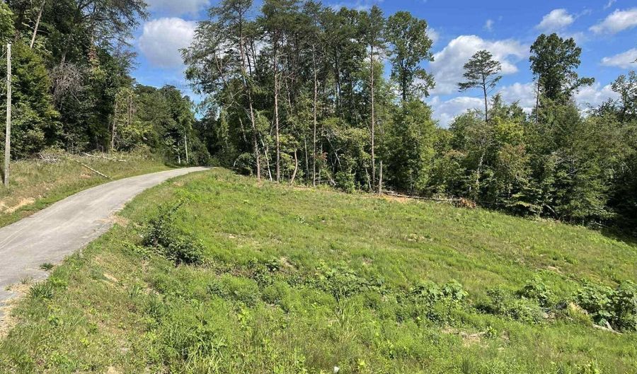 1 Olympus Dr, Albany, KY 42602 - 0 Beds, 0 Bath