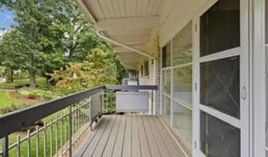 7723 DONNYBROOK Ct 205, Annandale, VA 22003 - 1 Beds, 1 Bath
