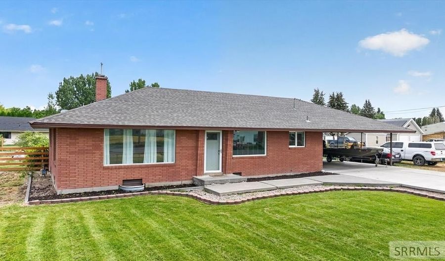 559 Rich Ln, Blackfoot, ID 83221 - 4 Beds, 2 Bath
