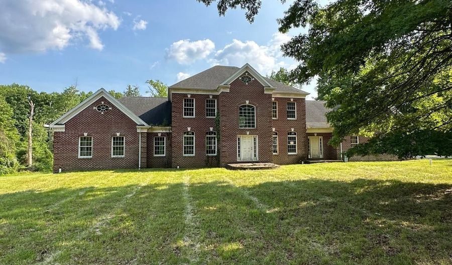 12907 FLETCHERTOWN Rd, Bowie, MD 20720 - 5 Beds, 6 Bath