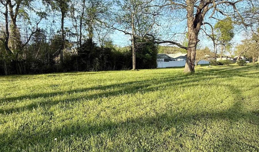 10 NE 5th Ave, Attalla, AL 35954 - 0 Beds, 0 Bath