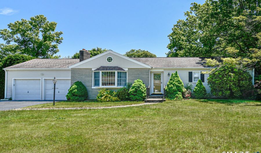 12 Greenfield Dr, Ansonia, CT 06401 - 4 Beds, 2 Bath