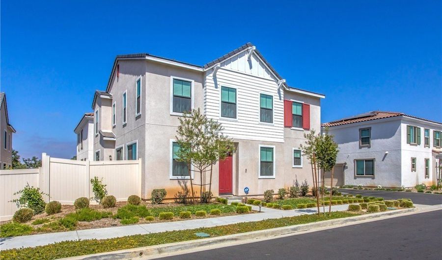 13438 Limestone Dr, Yucaipa, CA 92399 - 4 Beds, 3 Bath